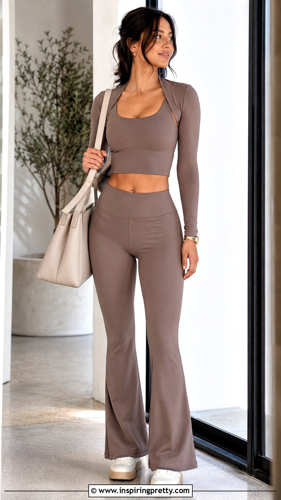 Long Sleeve Shrug Crop Top With Flared Leggings - 20 Long Sleeve Shrug Crop Top outfit ideas