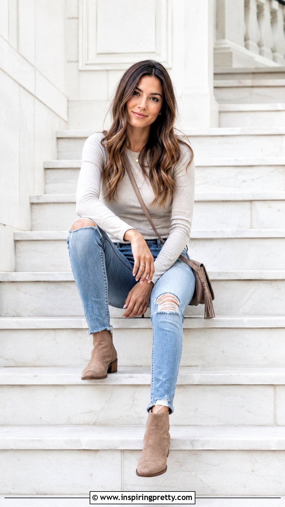 Long Sleeve Top And Distressed Jeans Stair Pose - 50 jeans top photoshoot poses