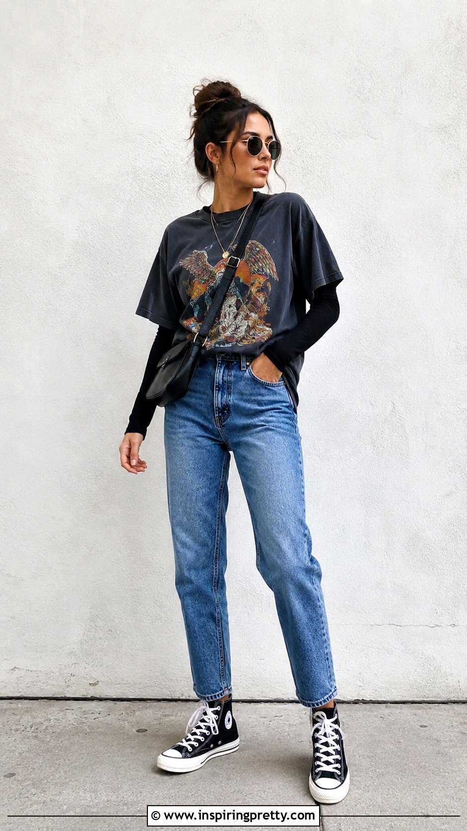 Long Sleeve Top Under Graphic T Shirt Outfit - 20 layering ideas for tops