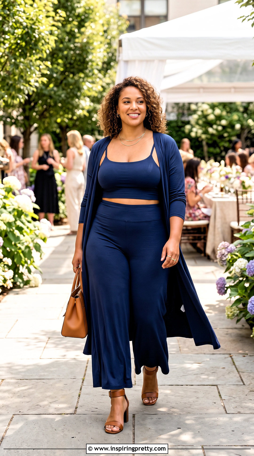 Longline Strappy Bra Top With Palazzo Pants - 25 strappy bra top outfit ideas