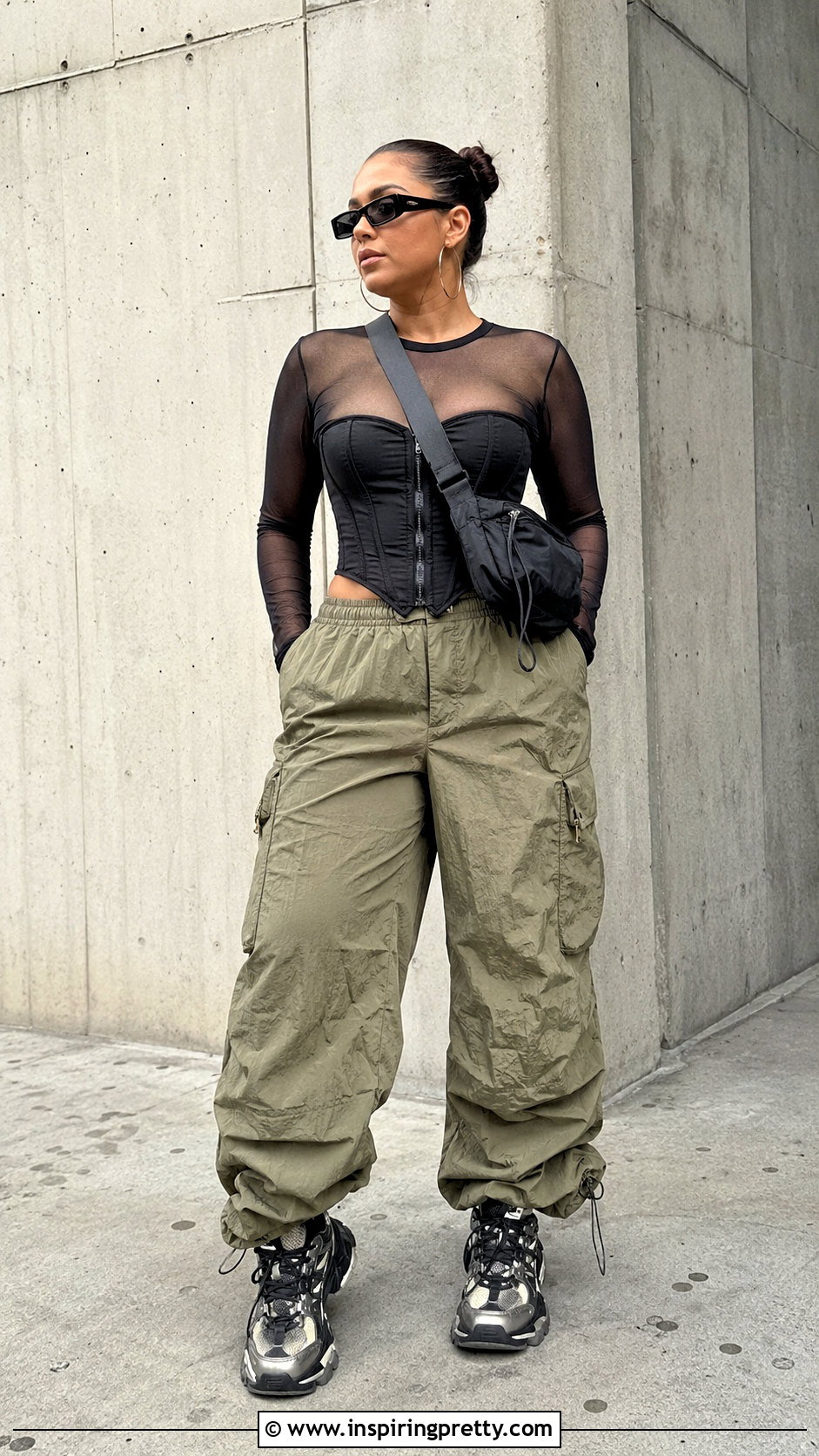 Mesh Top With Corset And Cargo Pants - 20 mesh top corset outfit ideas
