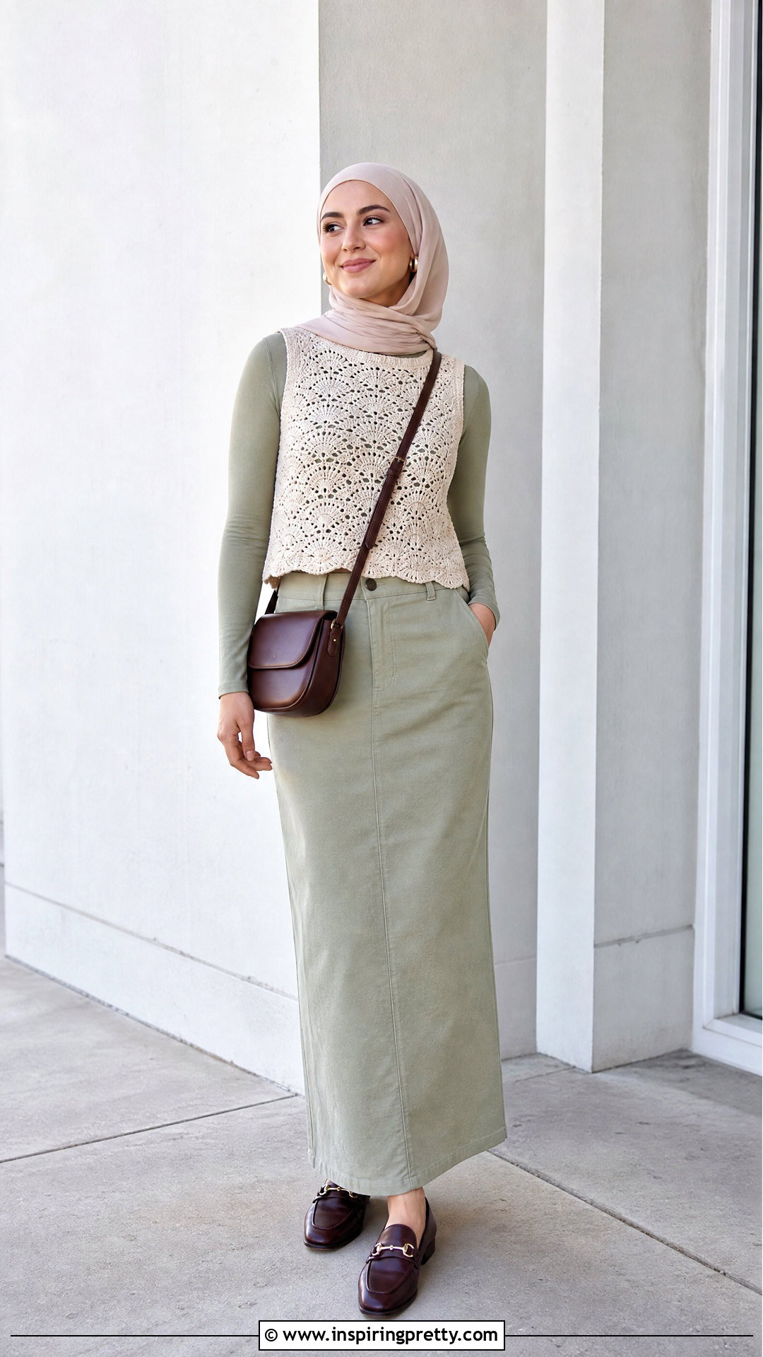 Modest Crochet Top With Long Sleeve Layer And Maxi Skirt - 50 top tejidos a crochet