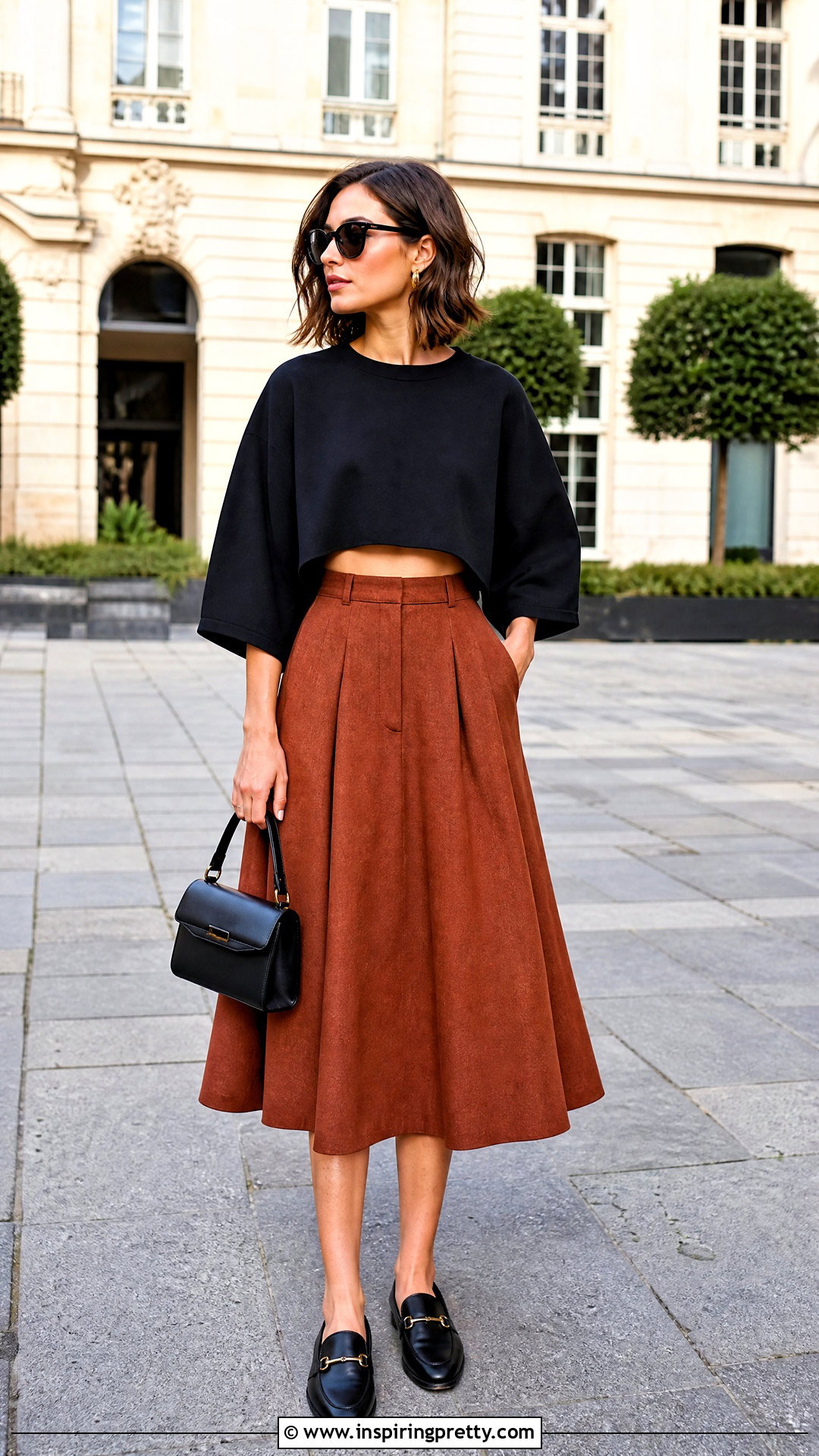 Oversized Crop Top With A Line Skirt - 50 oversized crop top outfit ideas