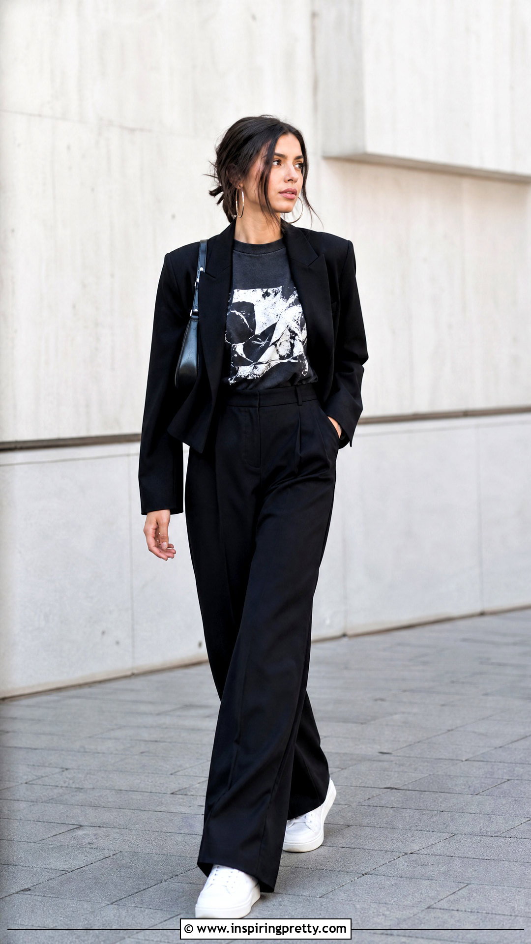 Palazzo Pants With Graphic T Shirt - 50 palazzo pants and top outfit ideas