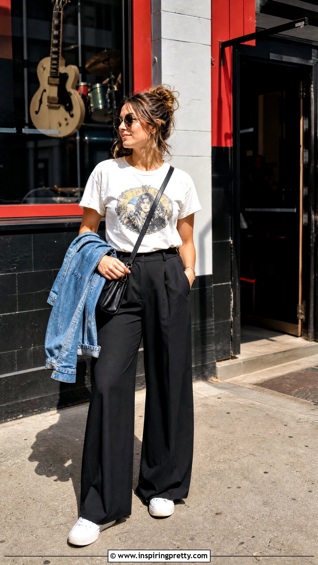 Palazzo Trousers With Graphic T Shirt - 50 palazzo trouser and top outfit ideas