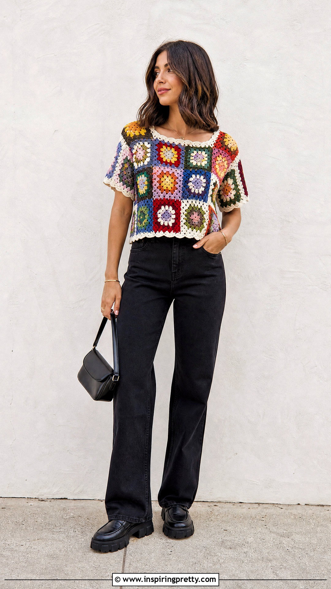 Patchwork Crochet Top With Black Jeans - 50 top de croche passo a passo ideas