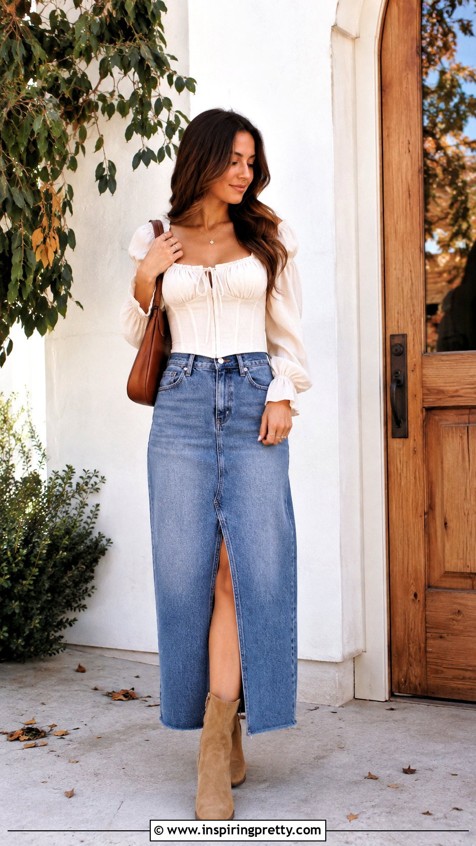 Peasant Corset Top With A Denim Maxi Skirt - 25 peasant corset top outfit ideas