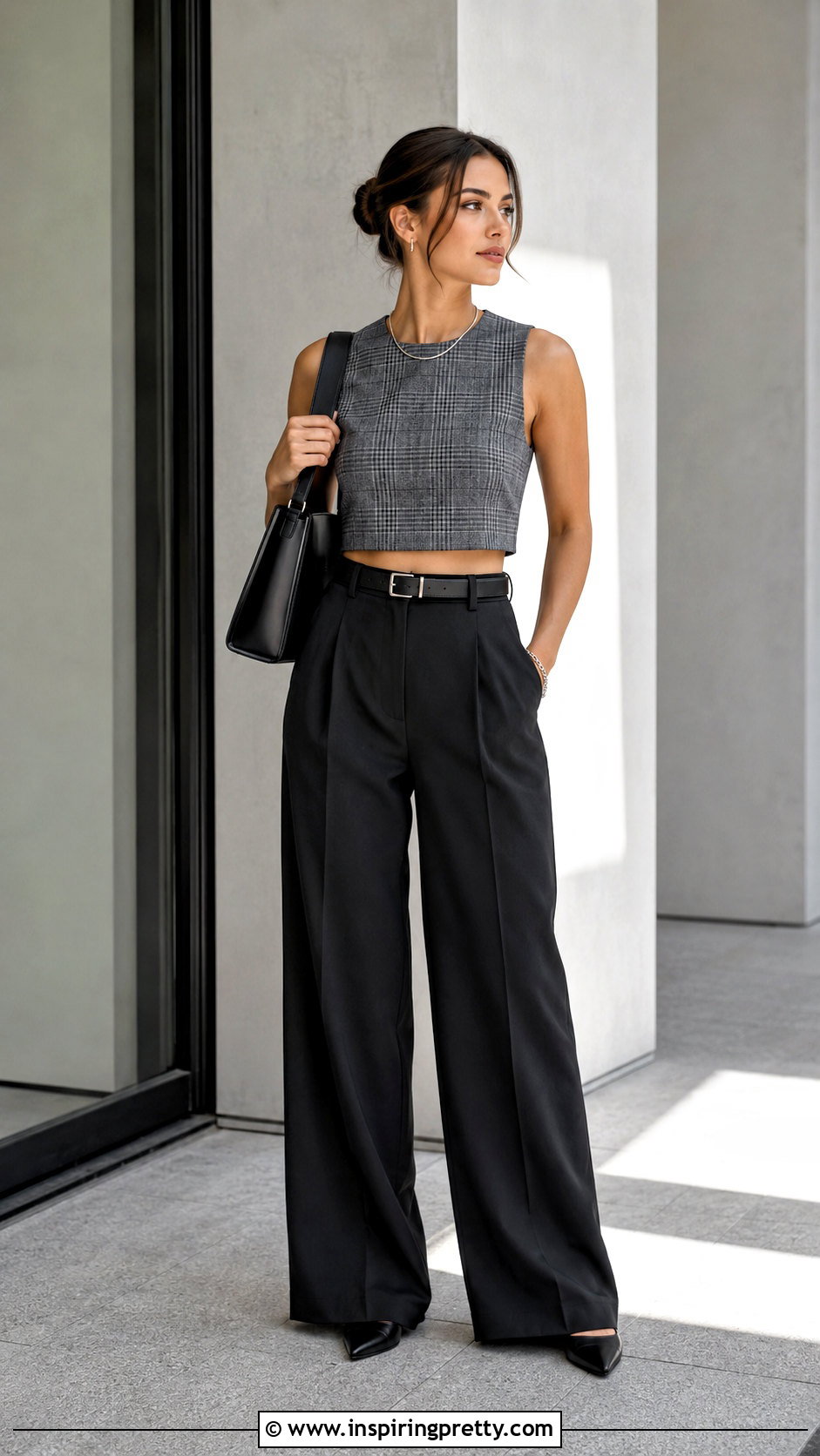 Plaid Crop Top With Black Wide Leg Pants - 20 plaid crop top fashion ideas