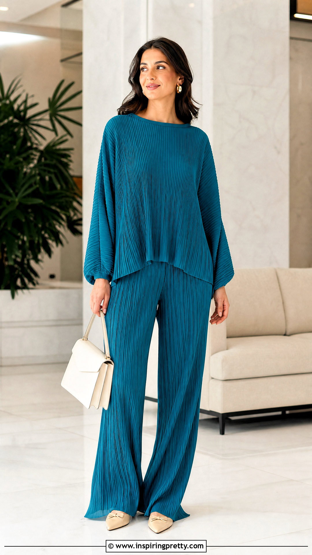 Plisse Top With Matching Pants - 50 textured top outfit ideas