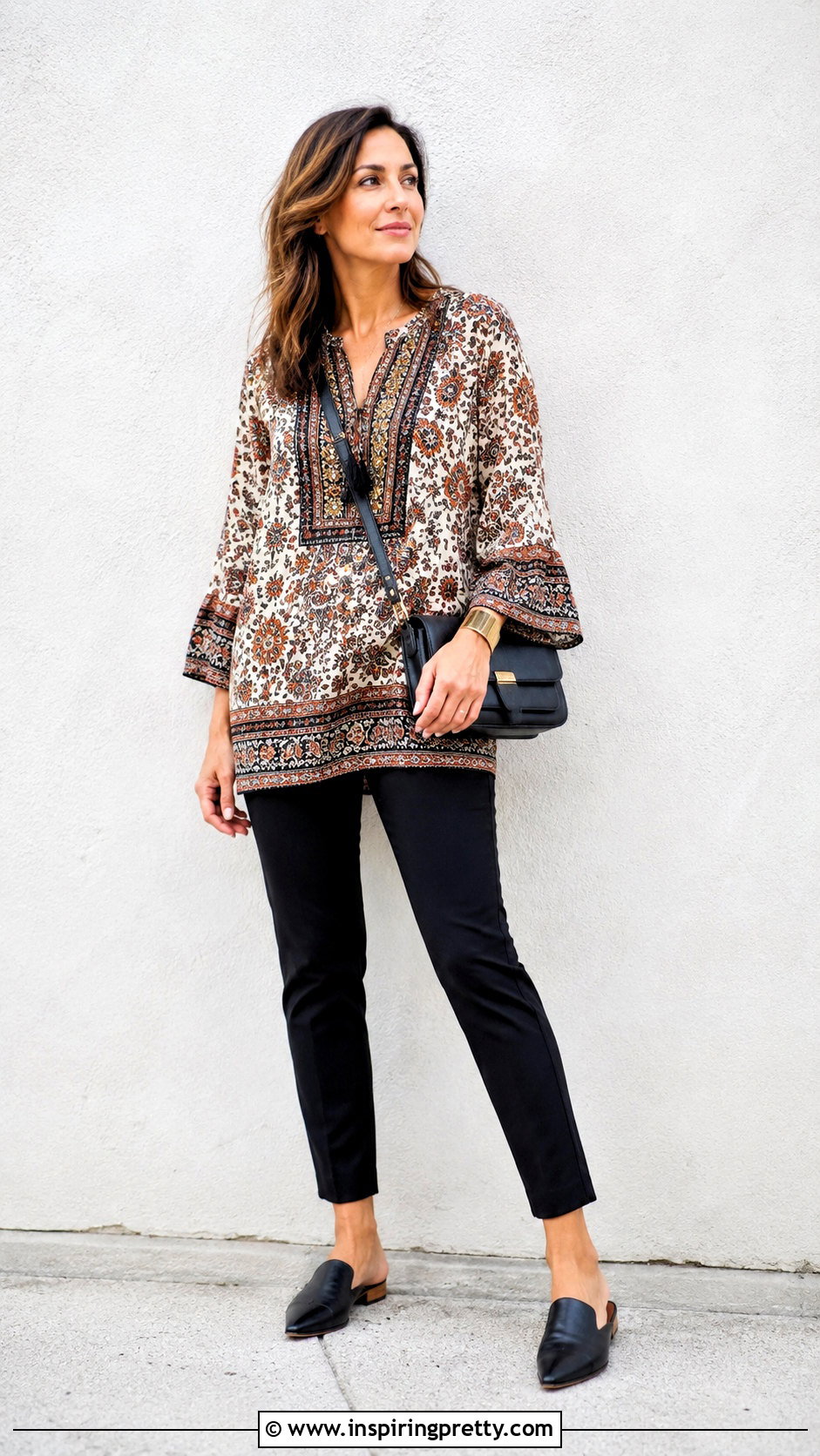 Printed Bohemian Tunic Top With Slim Pants - 20 bohemian chic tops outfit ideas