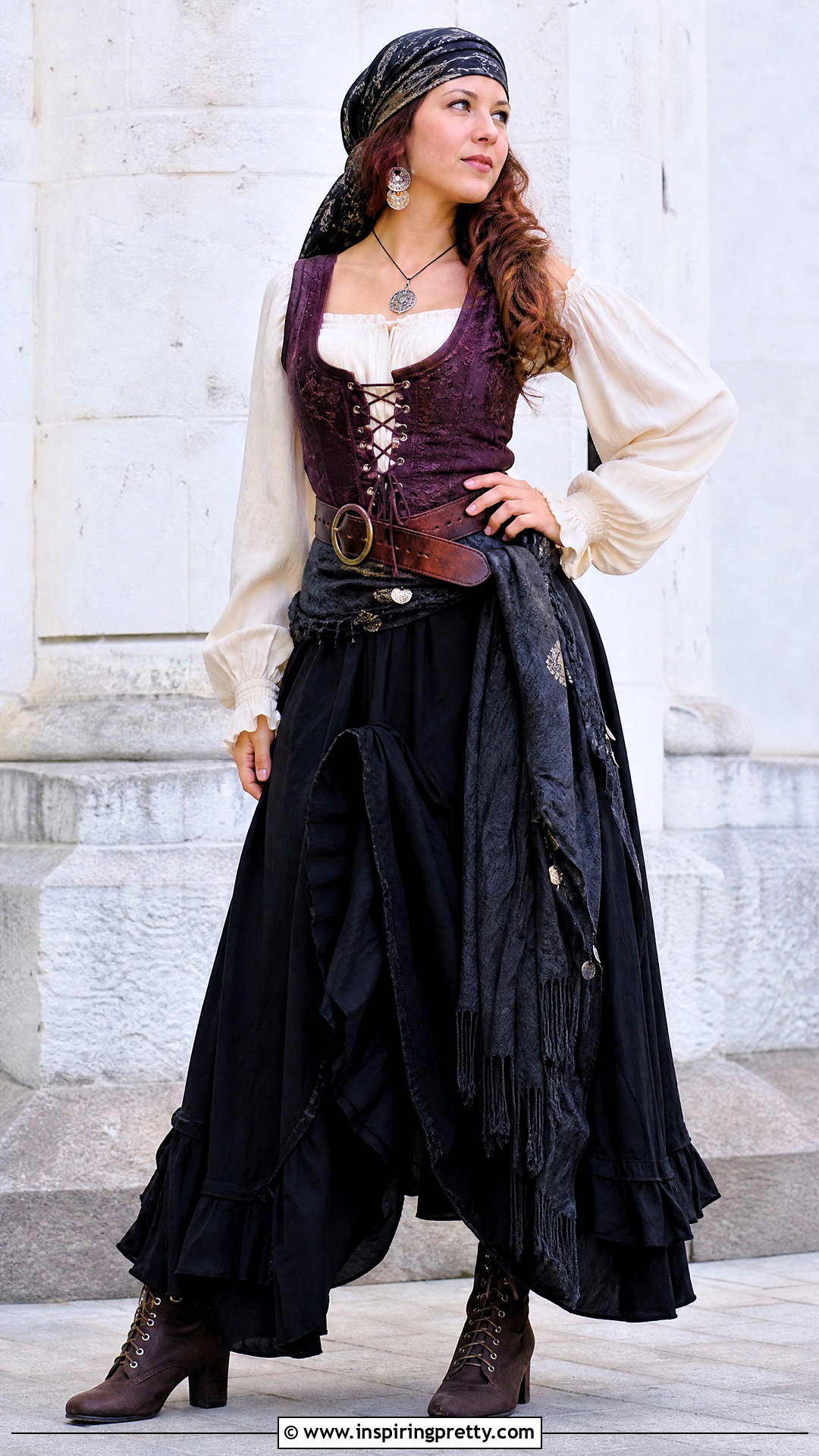 Purple Pirate Bodice With Black Maxi Skirt - 25 female pirate top outfit ideas