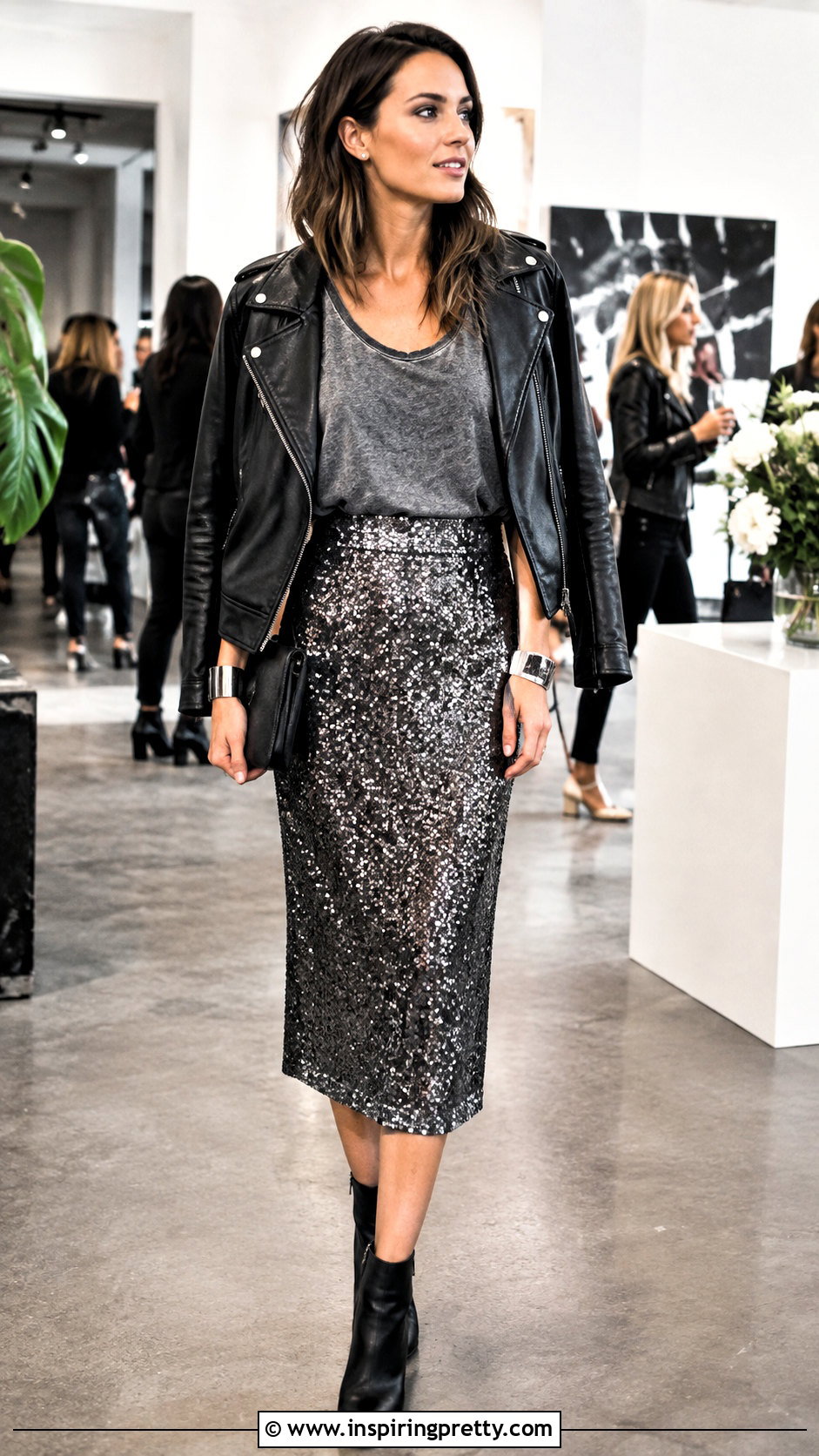 Rocker Tank Top With Sequin Skirt - 25 rocker tank tops outfit ideas