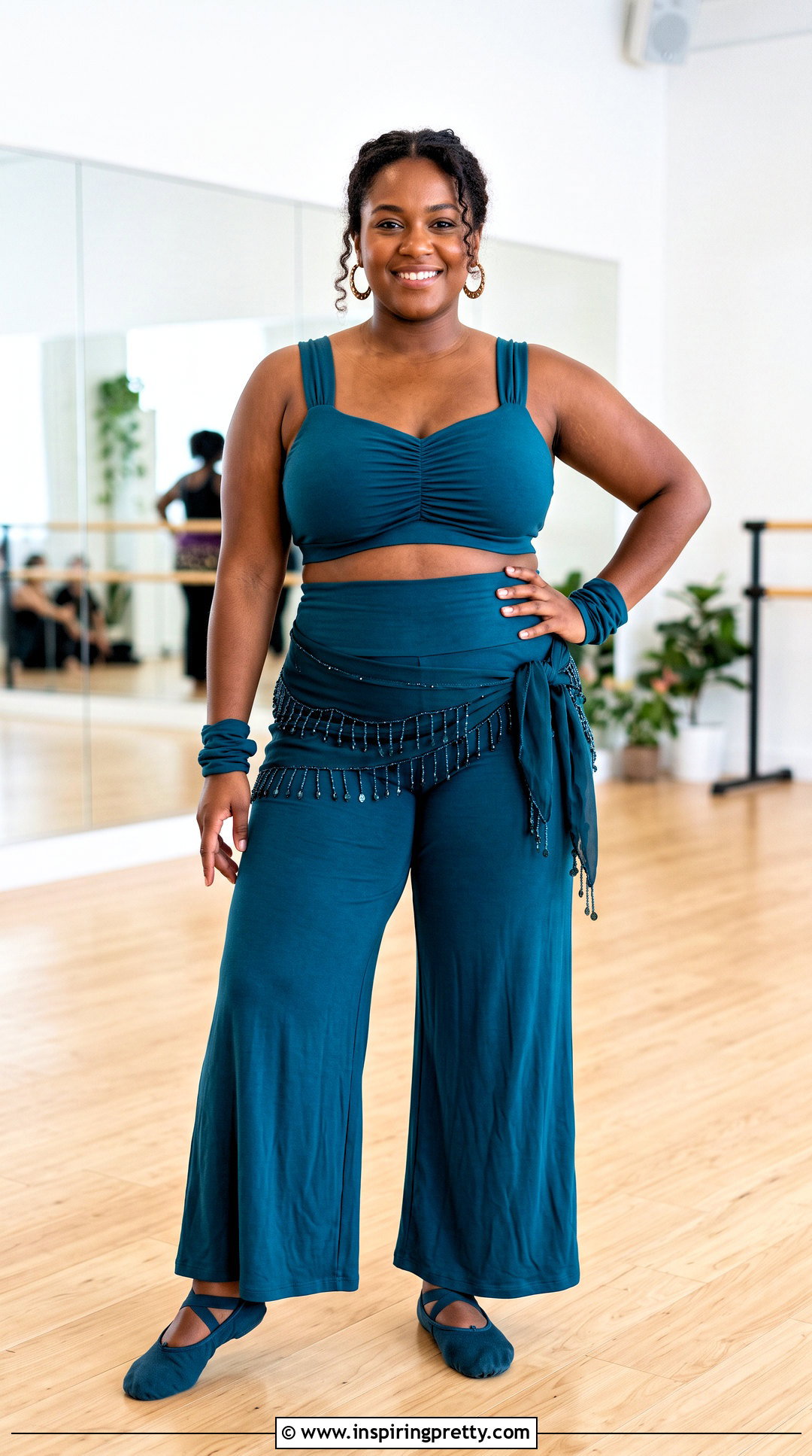 Ruched Belly Dancing Top With Wide Leg Pants - 25 belly dancing tops outfit ideas