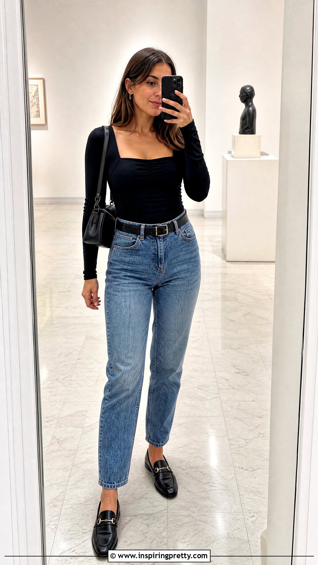 Ruched Bodysuit With Mom Jeans - 50 ruched top outfit ideas