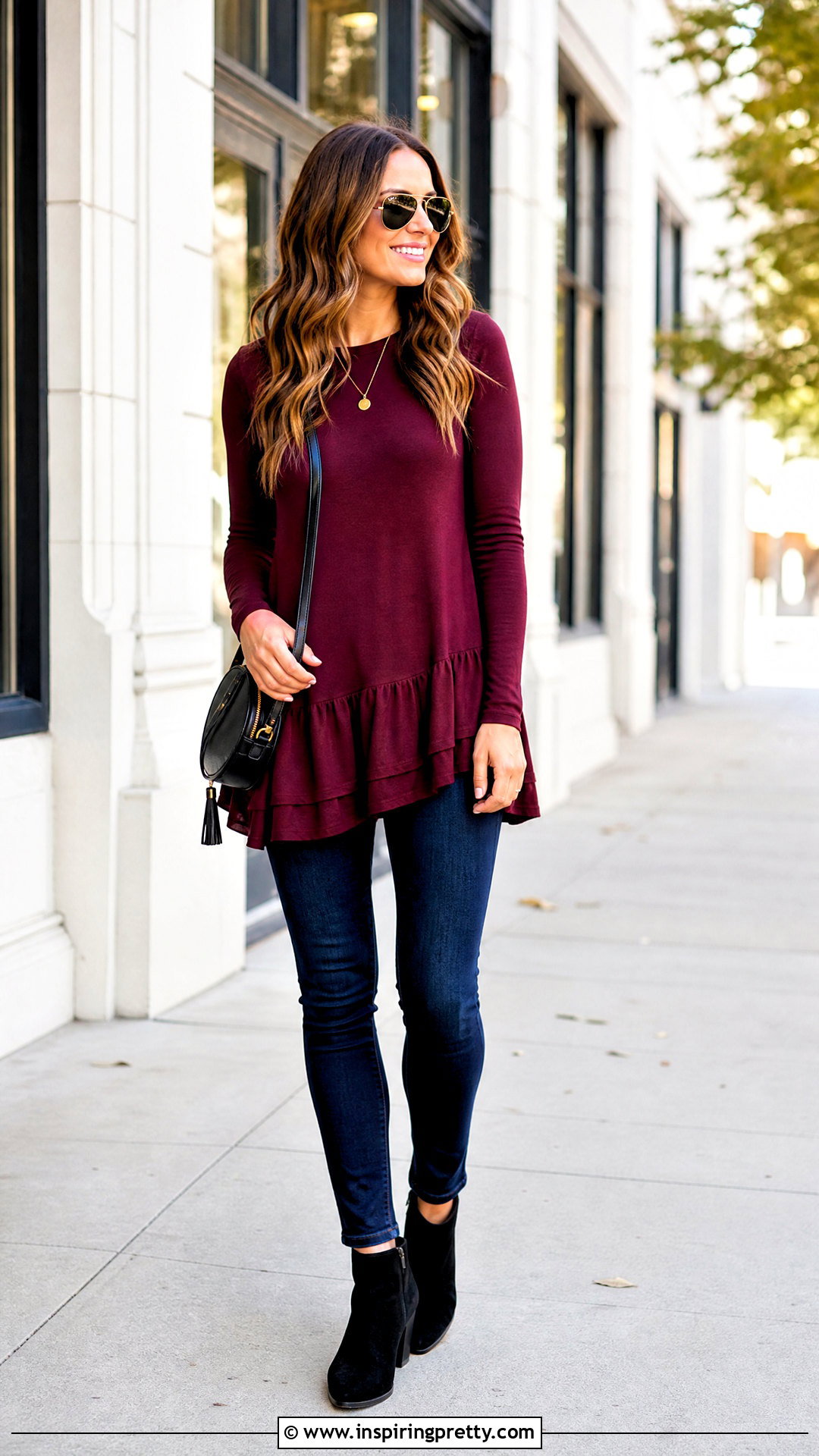 Ruffle Hem Long Top With Skinny Jeans - 50 long tops designs