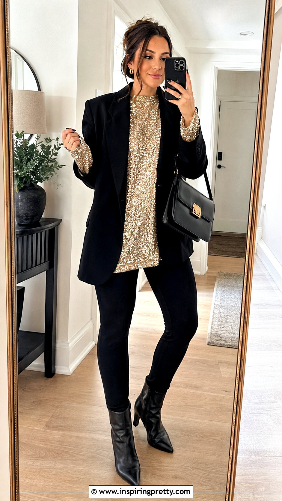 Sparkly Gold Party Top With Black Leggings And Blazer - 20 Sparkly Gold Party Top outfit ideas