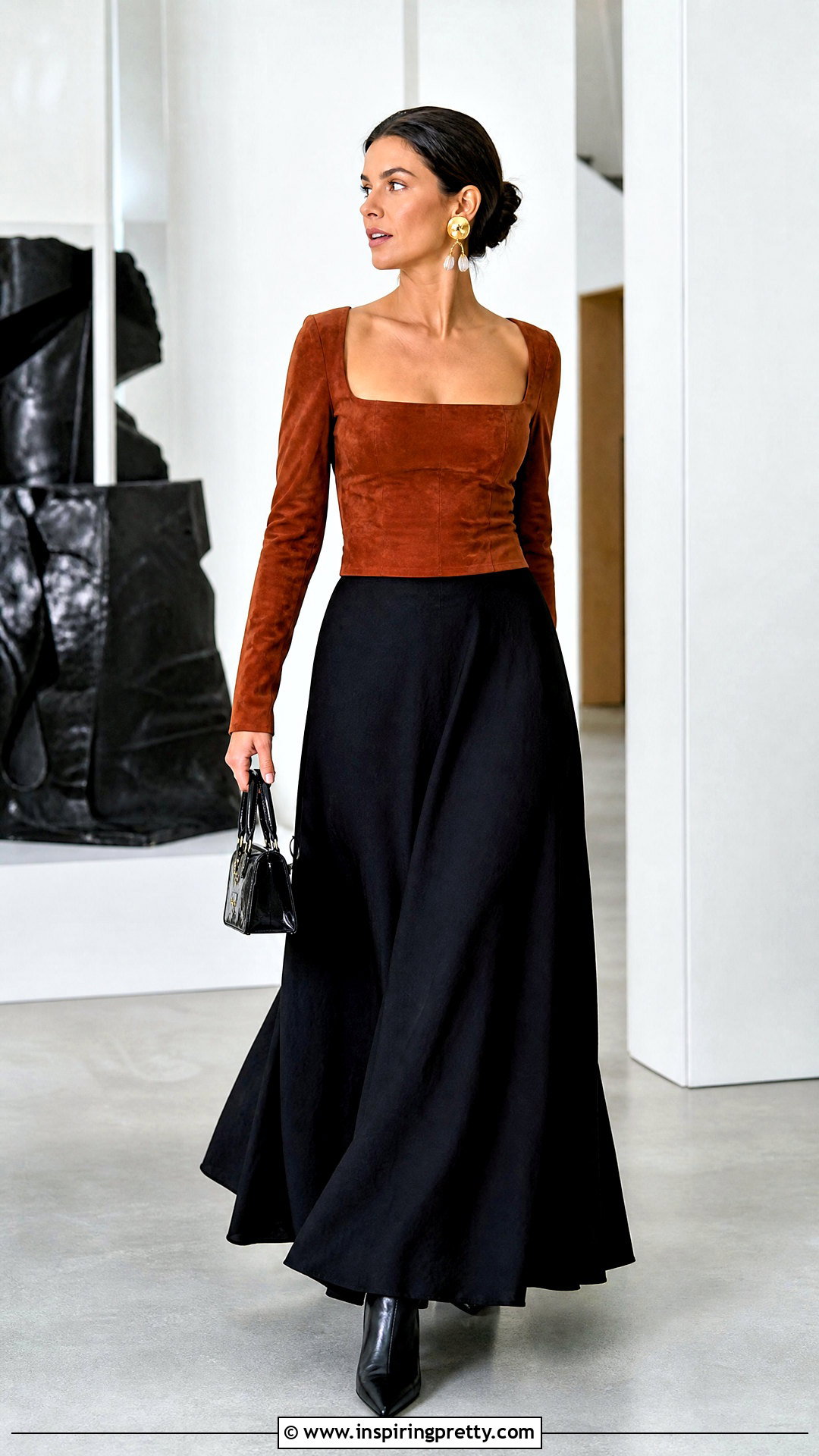Suede Top With A Black Maxi Skirt - How To Style Suede Tops (20 Ways)