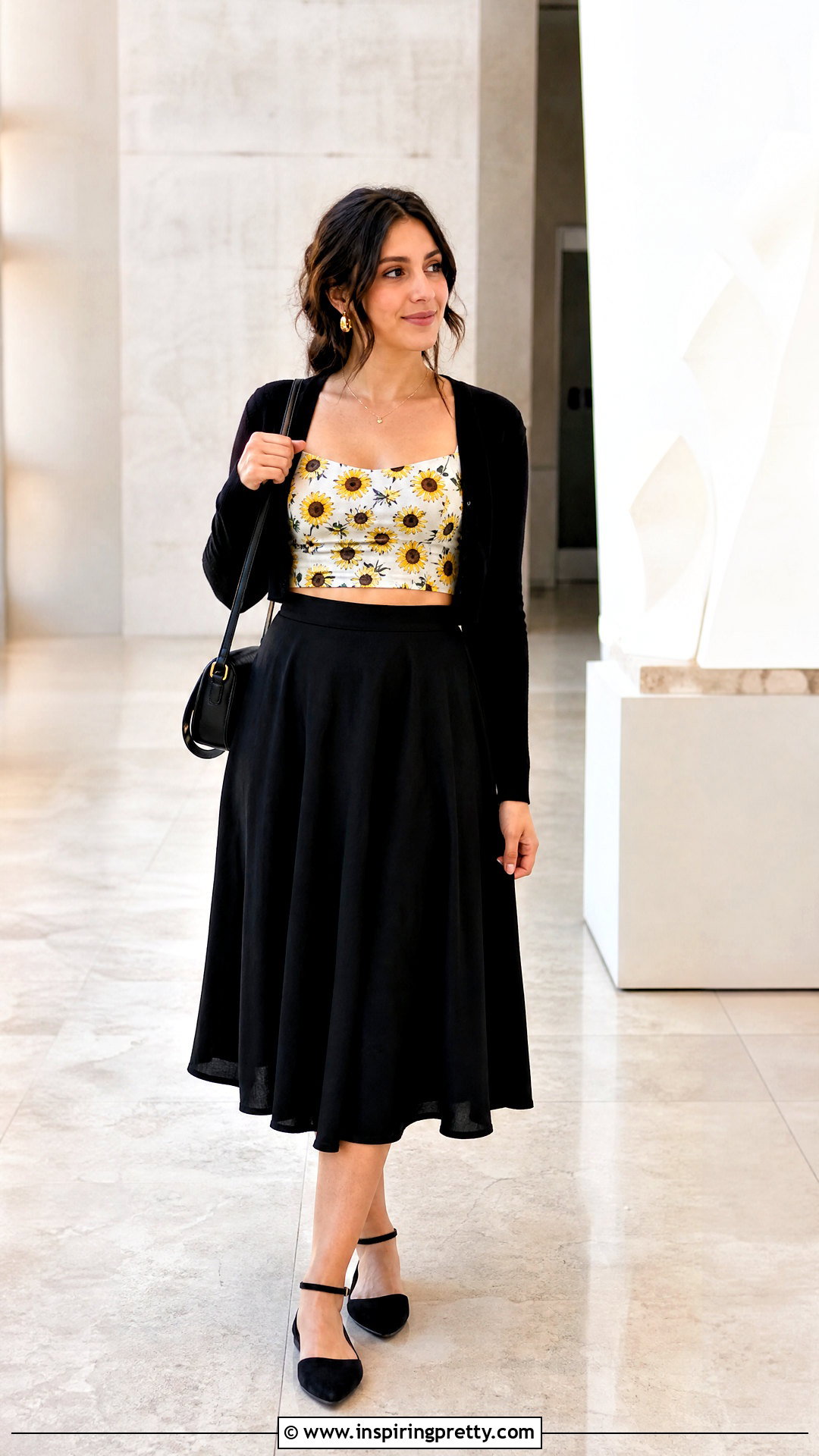 Sunflower Print Crop Top With Black Midi Skirt - 20 sunflower print crop top outfit ideas