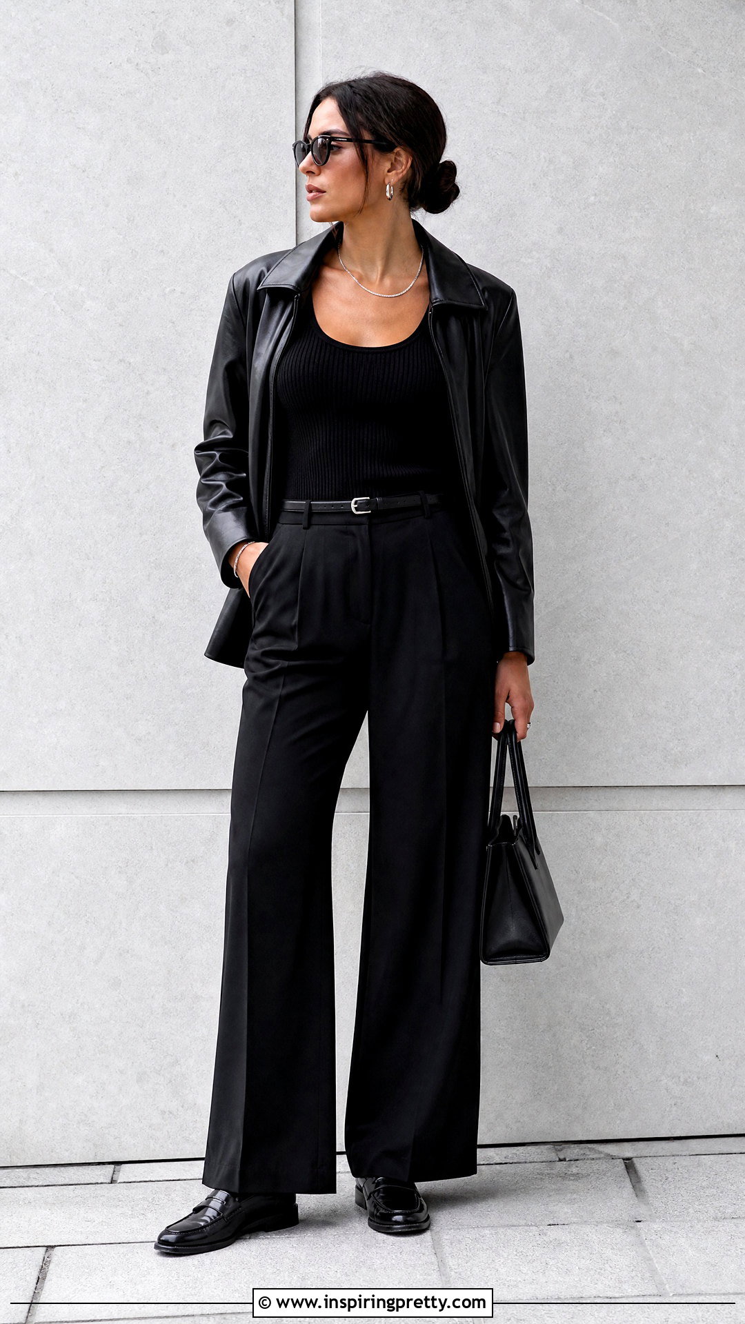 Tank Top And Monochrome Black Outfit - 50 pap cewe tank top outfit ideas
