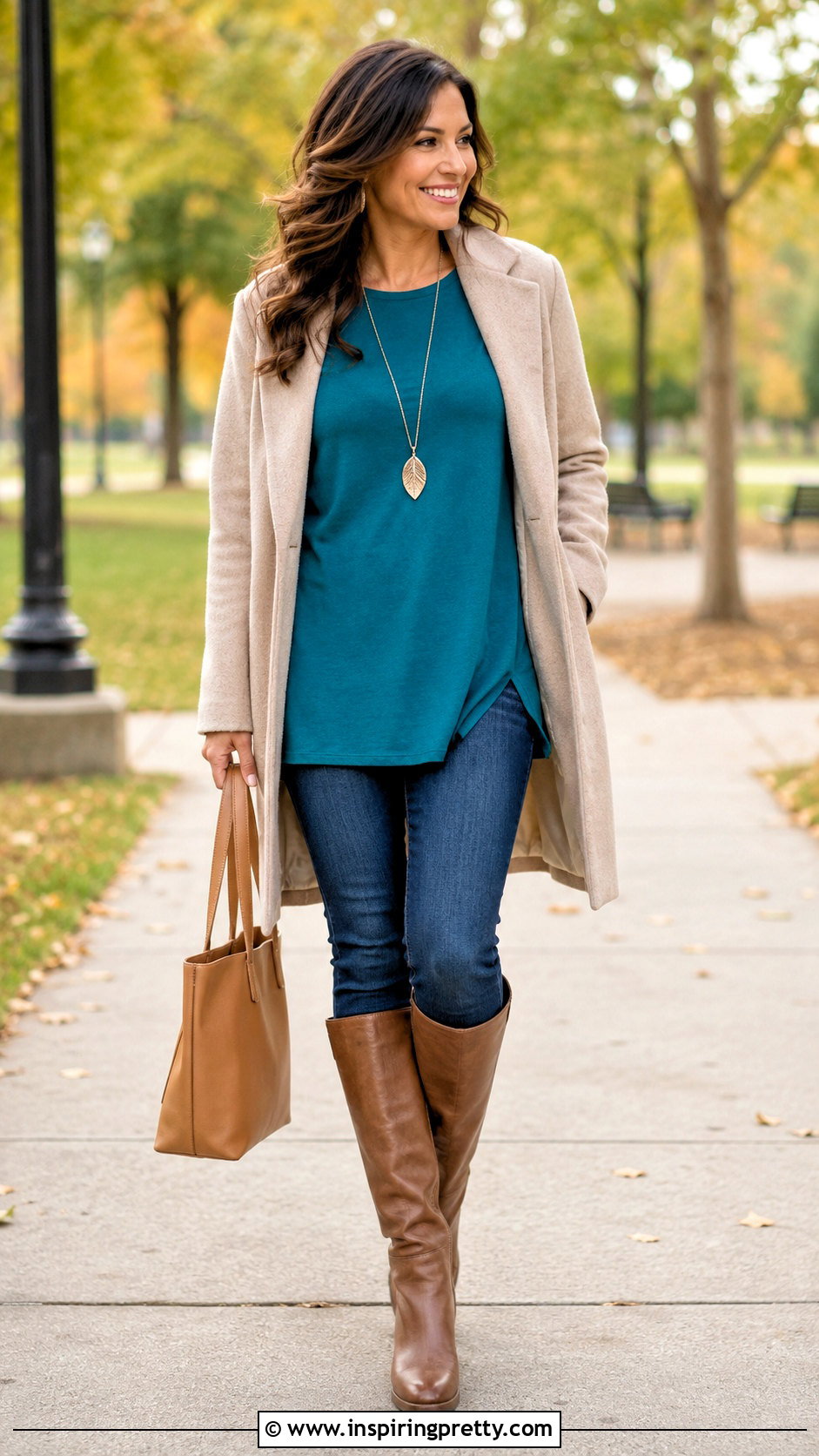 Teal Tunic Top With Slim Jeans - 50 teal top outfit ideas