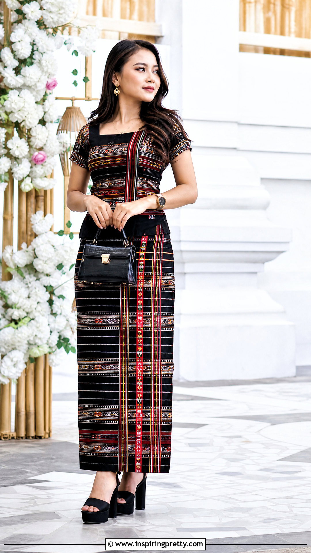 Traditional Kawrchei With Puanchei Outfit - 50 mizo tops designs