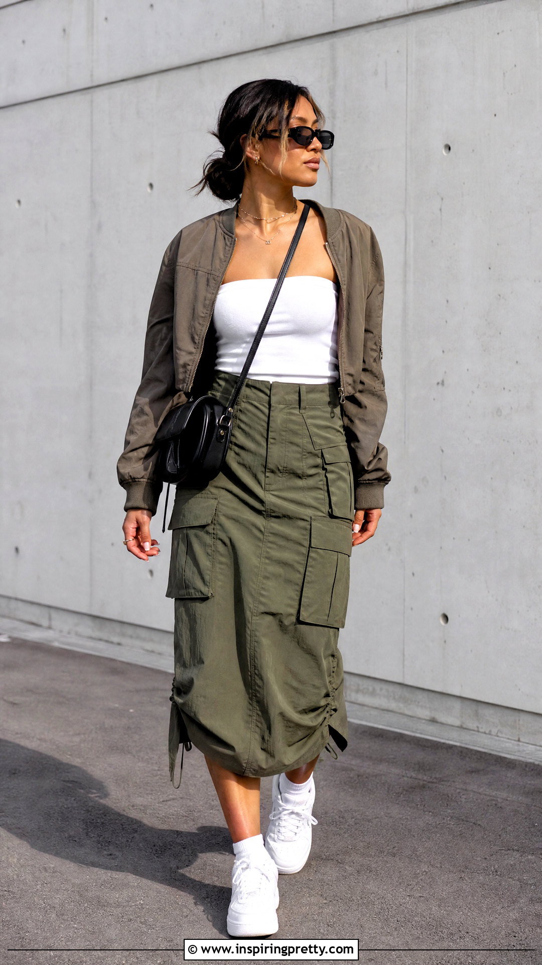 Tube Top With Cargo Skirt - 50 tube tops outfit ideas