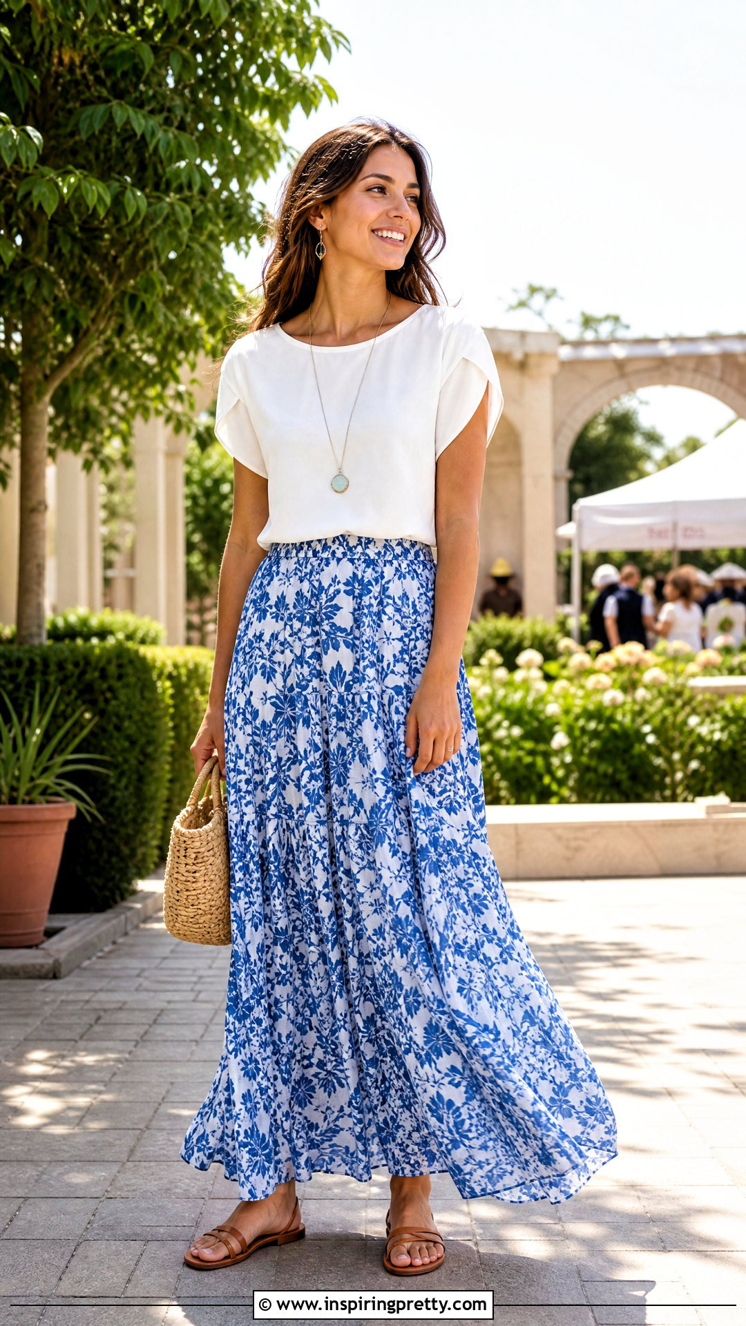Tulip Sleeve Top With Maxi Skirt - 20 tulip sleeve tops outfit ideas