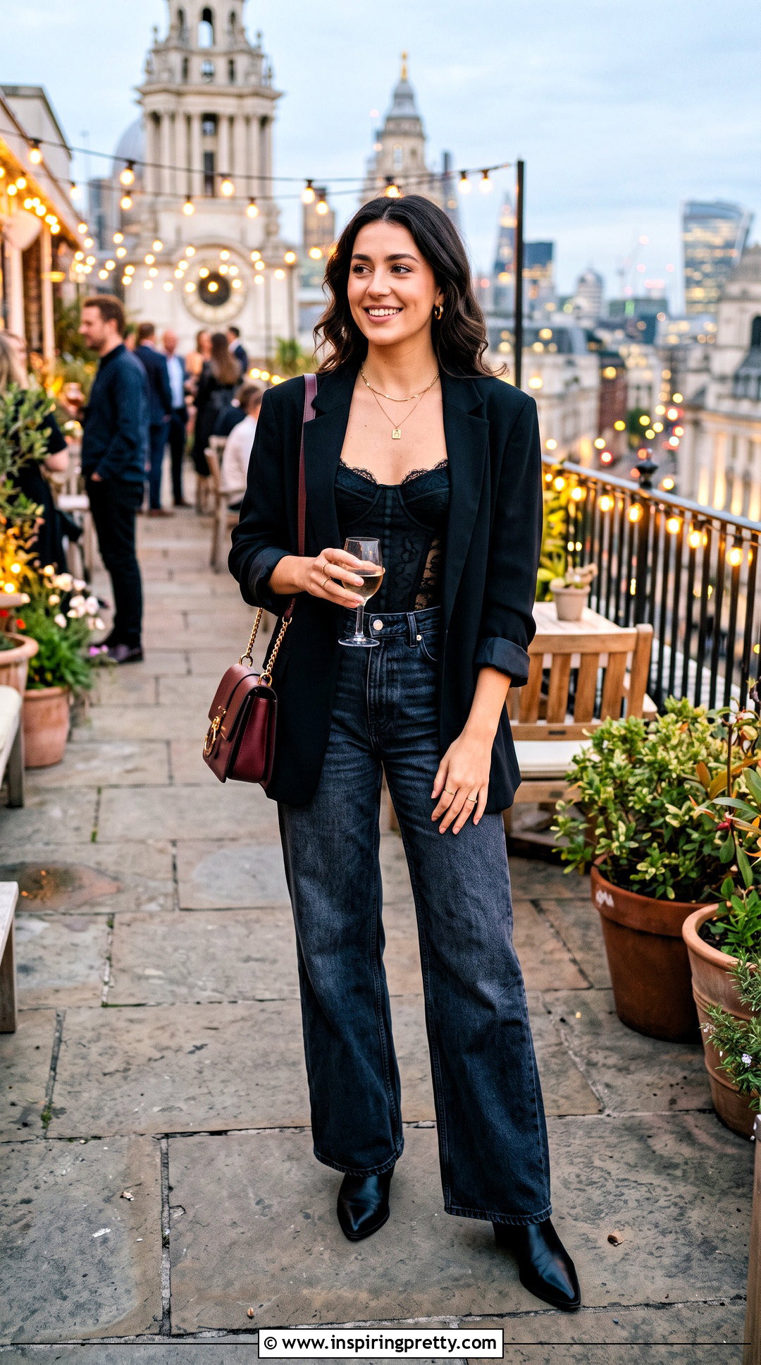 Urban Outfitters Lace Corset Party Top With Wide Leg Jeans - 20 urban outfitters party tops outfit ideas