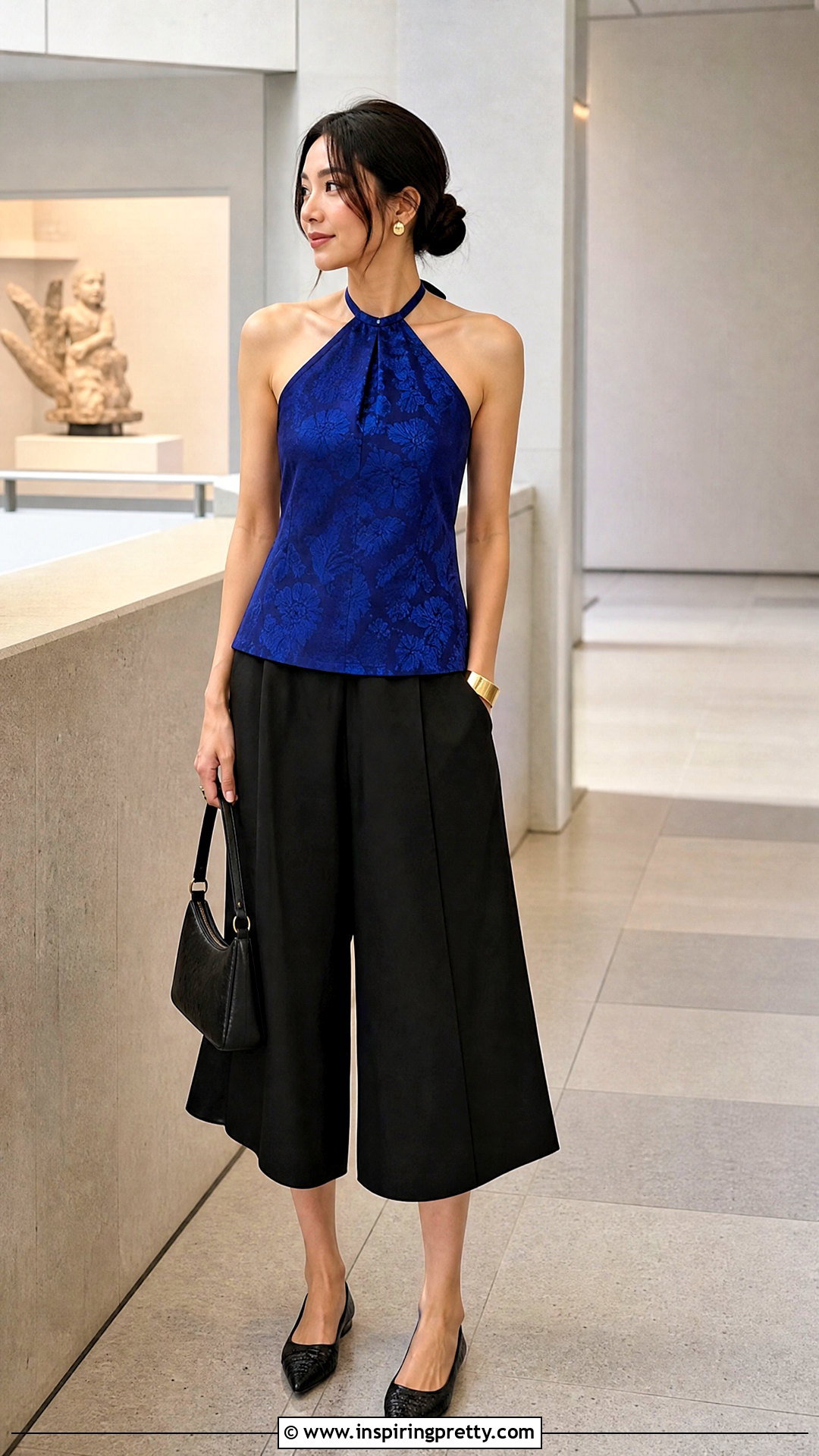 Vietnamese Halter Top With Black Culottes - 25 vietnamese halter top outfit ideas