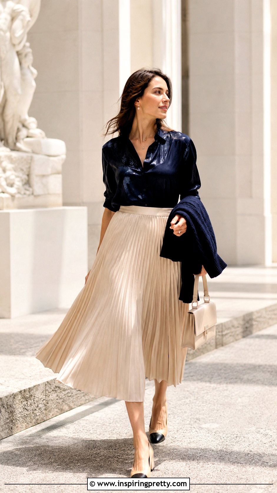 Wet Shirt Top With Pleated Midi Skirt - 25 wet shirt top outfit ideas