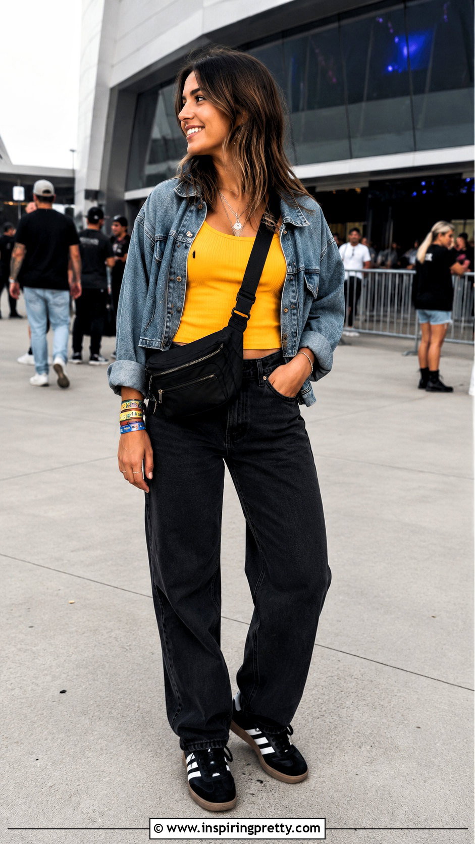 Yellow Tank Top And Black Jeans Outfit - 20 Louis Tomlinson Tank Top Era Outfits