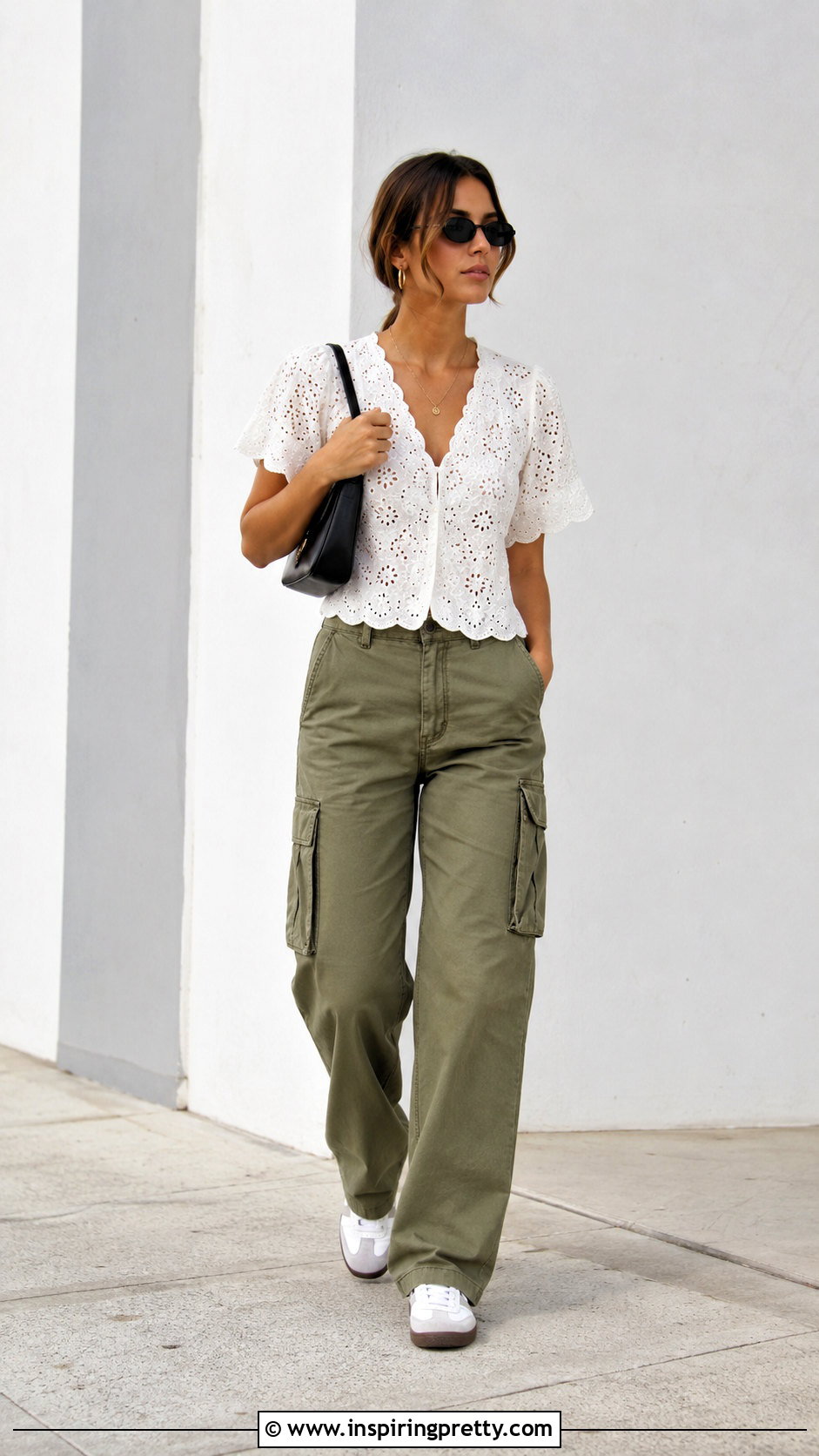 Zelly Floral Eyelet Top With Cargo Pants - 20 zelly floral eyelet top outfit ideas
