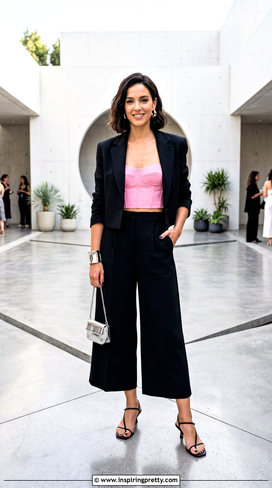 Zendaya Pink Bandeau Top And Black Culottes - 25 zendaya pink top outfit ideas